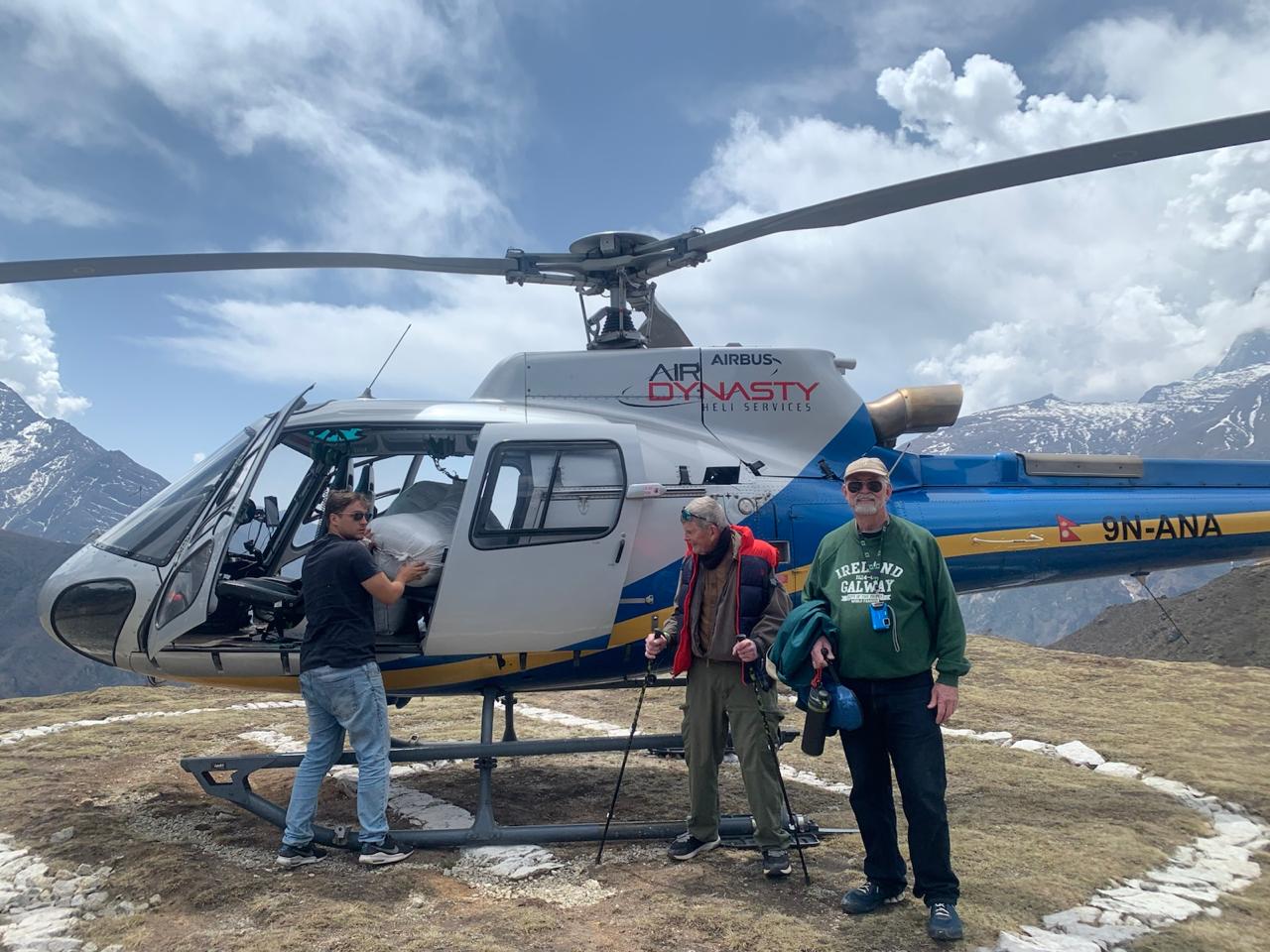 Everest Toru by Heli